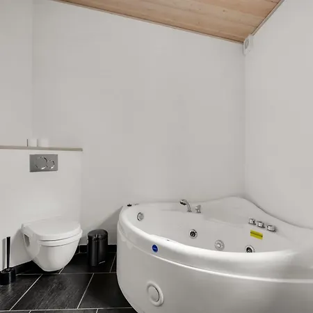 Сasa de vacaciones Donco - 3-2km From The Sea By Interhome