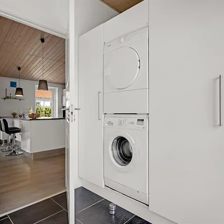 Сasa de vacaciones Donco - 3-2km From The Sea By Interhome