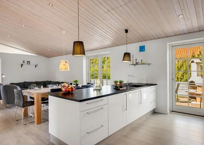 Donco - 3-2km From The Sea By Interhome 度假居 *